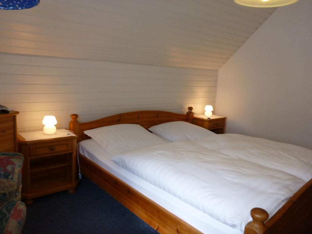 Hotel-Pension Stoeber Jever Δωμάτιο φωτογραφία